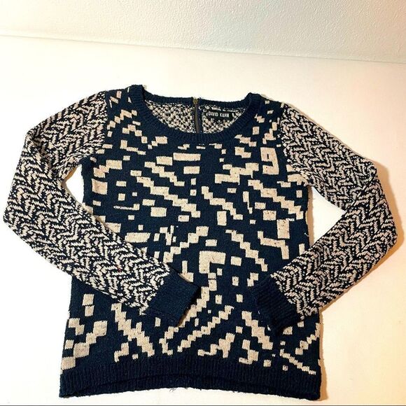 David Kahn cream and navy patterned sweater Small - Picture 1 of 12